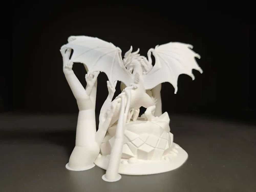 Giant Dragon